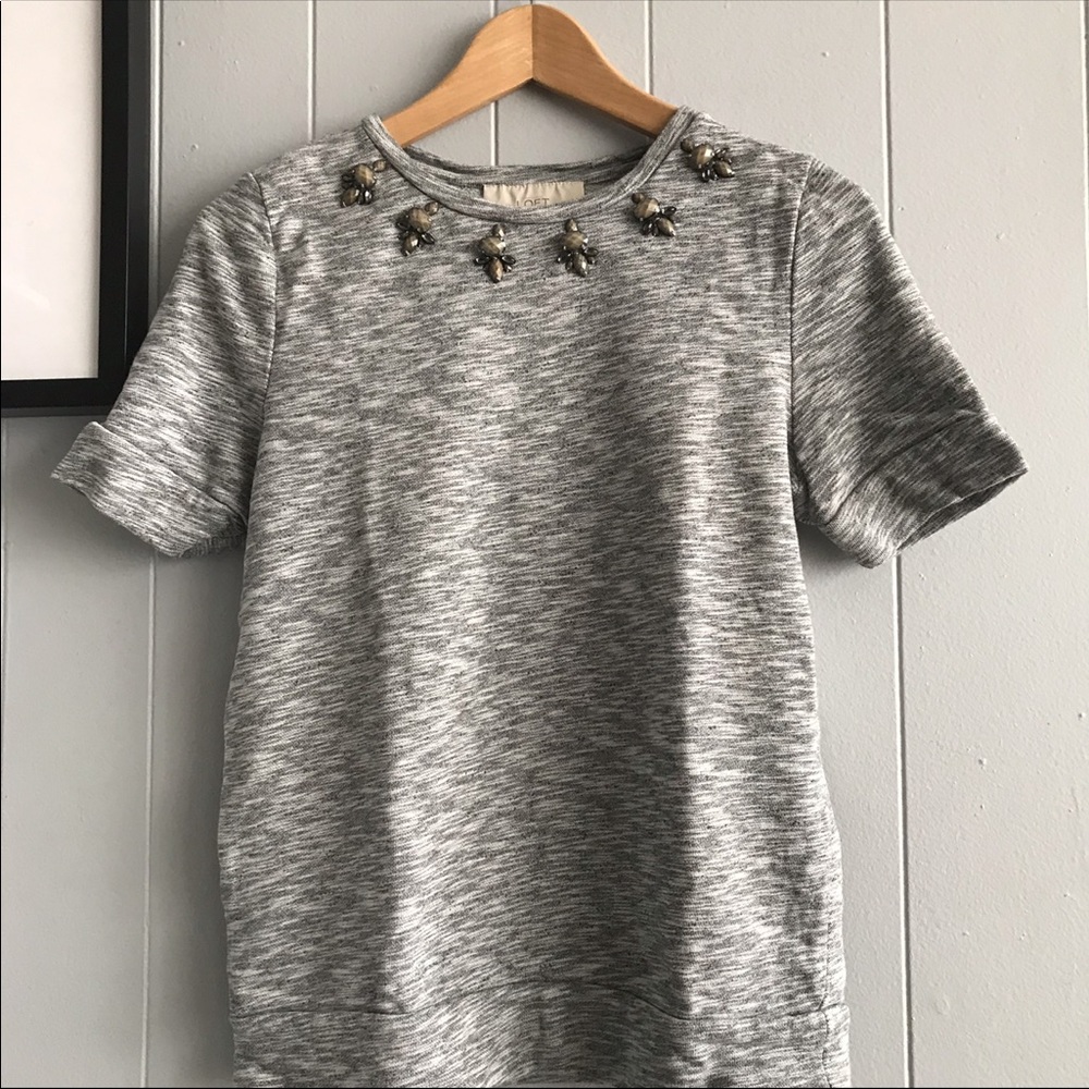🎉 SALE 🎉Ann Taylor Sweater Top